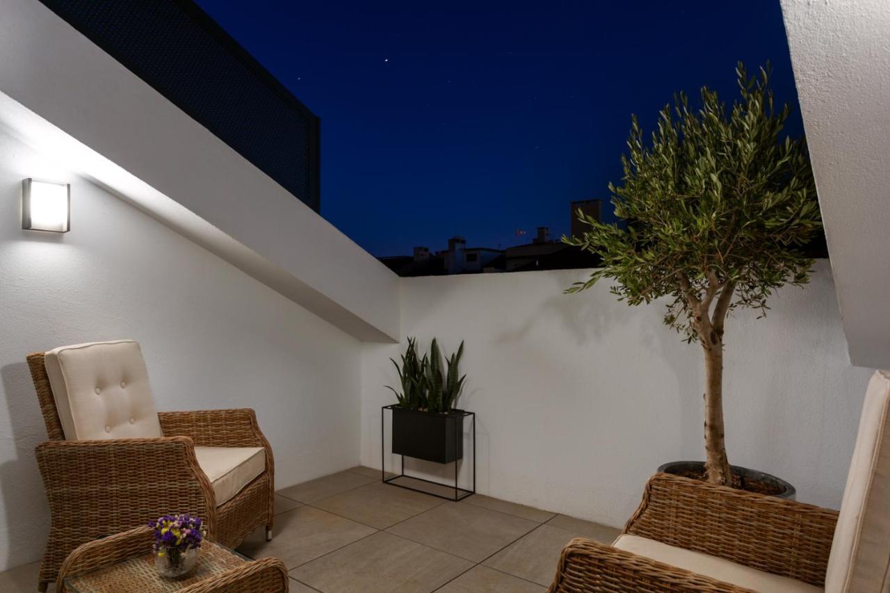 Stupendo-Three Rooms-Suite With Terrace -Center -Air Conditioning-Free Park Lisbona Esterno foto